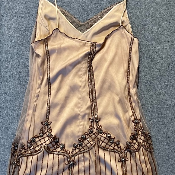 Meredith Burns Top - Picture 2 of 3